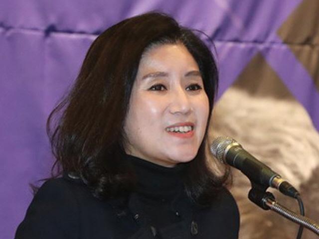 “‘케어’ <strong>박소연</strong> 대표, 마취도 안하고 직접 안락사 주사”