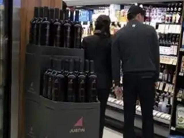 현빈·손예진이 마트에?…<strong>열애설</strong> 재점화, "사실확인 중"