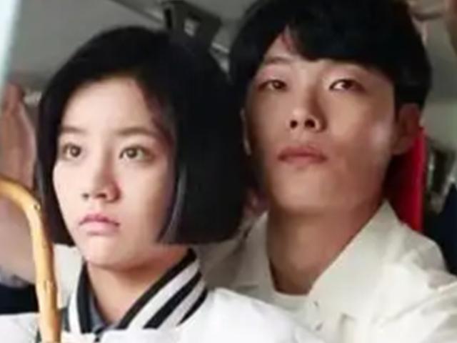 류준열 “여친 <strong>혜리</strong>와 잘 만나고 있습니다”