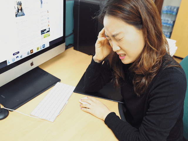 겨울이면 지끈지끈 심해지는 <strong>두통</strong>…그러려니 하십니까?