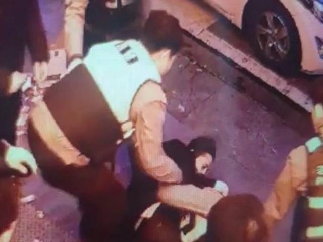'버닝썬 폭행' 논란 확산…과잉진압 주장에서 '<strong>물뽕</strong> 의혹'까지