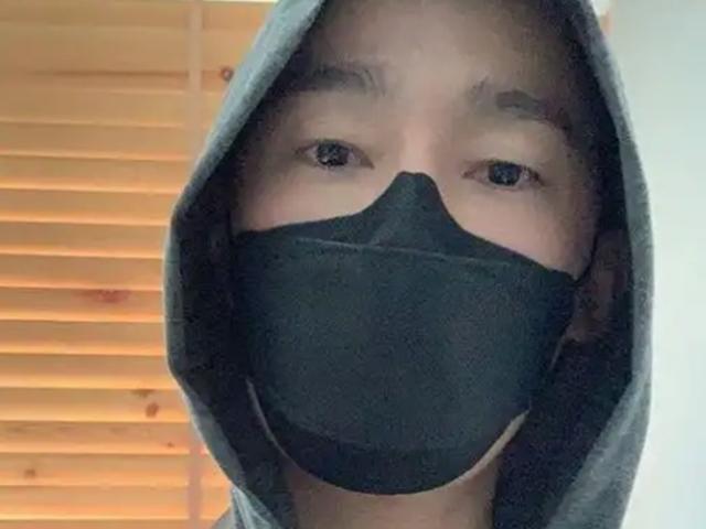 허지웅, 수척해진 근황 "다시 항암 입원…꼭 이기겠다"