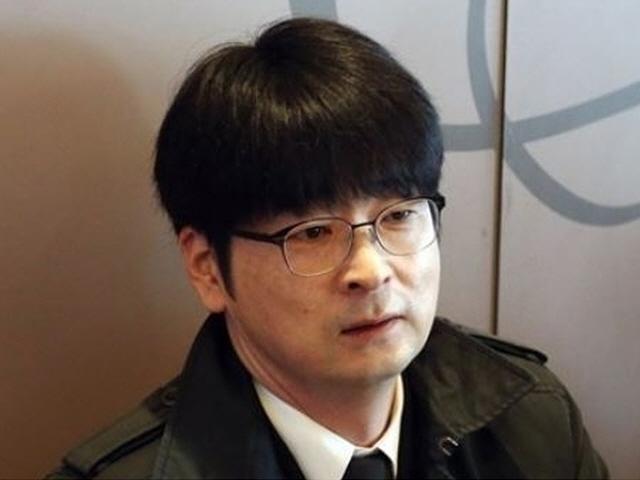 <strong>탁현민</strong> “靑 영빈관, 세계 의전 행사장 중 최악”