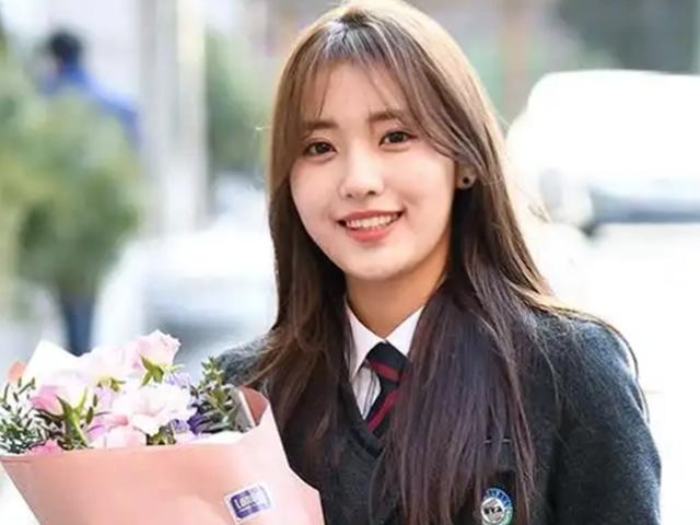 "이젠, 대학생이에요"…<strong>정다빈</strong>, 설레는 졸업