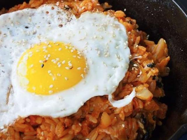 이거레알핵맛, 스팸김치볶음밥