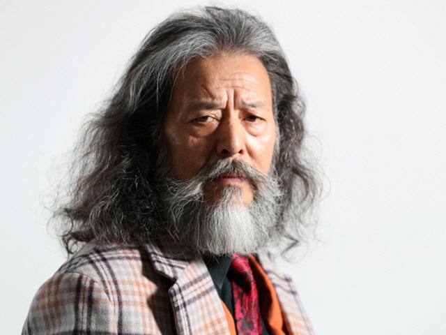 55년생 <strong>모델</strong> 김칠두의 ‘은빛 도전’