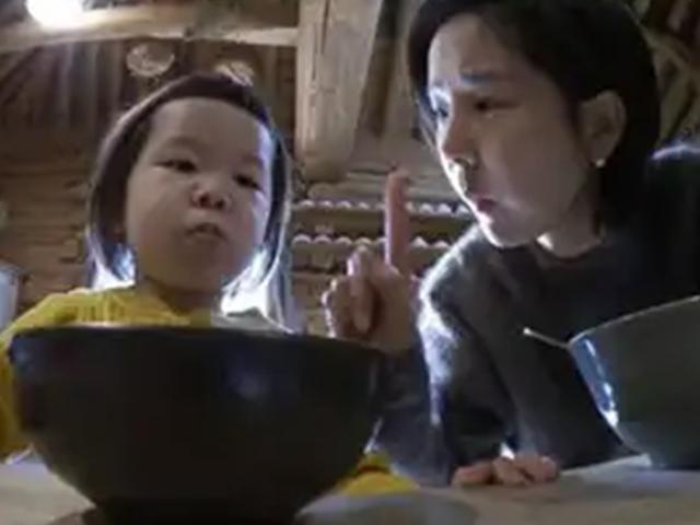 '두 아들의 엄마이기에' 어렵게 유튜브 재개한 <strong>김나영</strong>에 '응원 쏟아져'