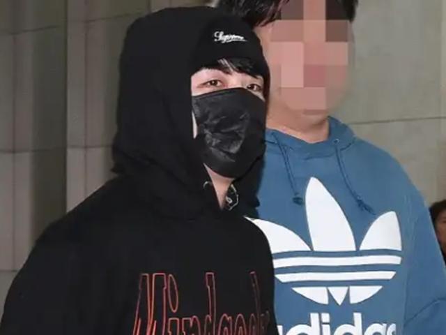 경찰, <strong>버닝썬</strong> <strong>대표</strong>·영업사장 주거지 압수수색…승리 내사 착수