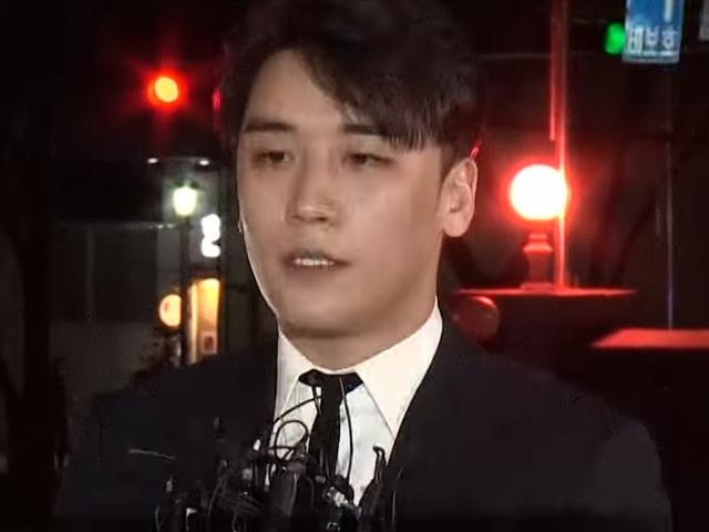 "<strong>승리</strong> '성접대 의혹' <strong>카톡방</strong>에 연예인 여러명"…일부 경찰소환