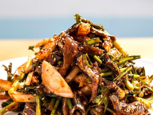 하루 40그릇만, 생쑥 날 때까지… 봄 한정판 맛집을 아시나요?