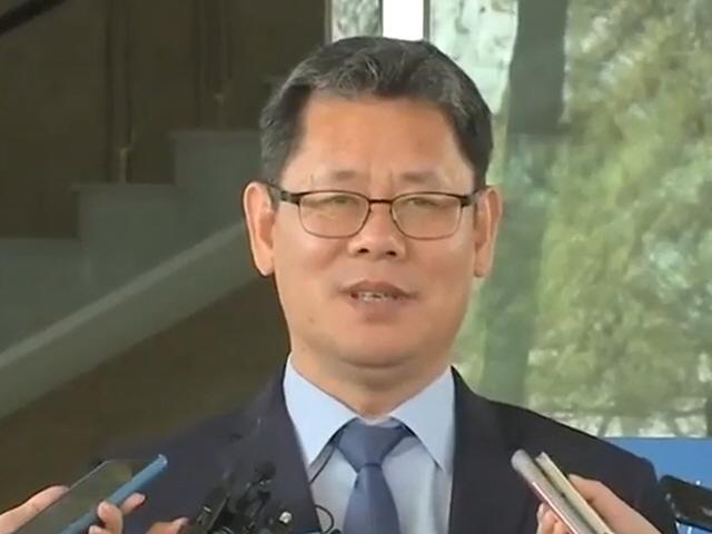 文에게 "쇼 하고 있다"...김연철 후보자 과거 <strong>발언</strong> 구설수