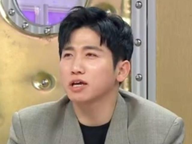 "철 없던 나"…'라스' <strong>유세윤</strong>, SNS로 가족 공개하는 이유