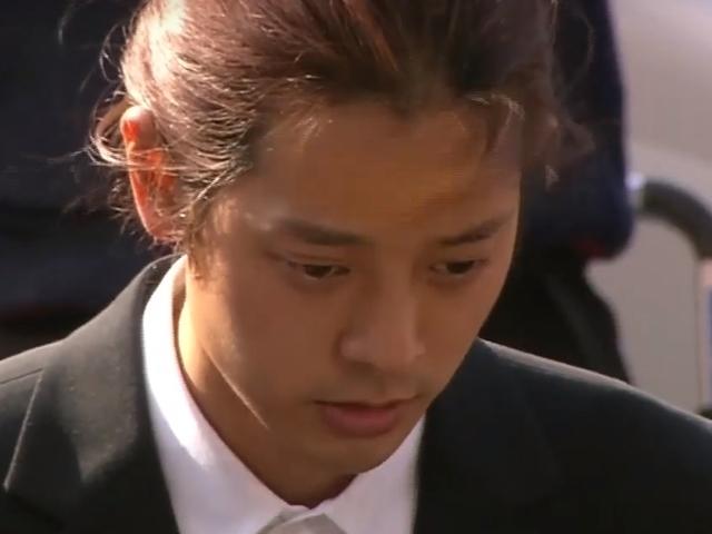 '성관계 몰카' <strong>정준영</strong> "국민 여러분께 심려 끼쳐 죄송"