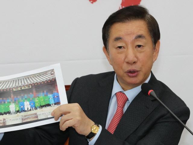 검찰, '<strong>김성태</strong> <strong>딸</strong> <strong>특혜</strong><strong>채용</strong>' 관련 <strong>KT</strong> 前 임원 구속