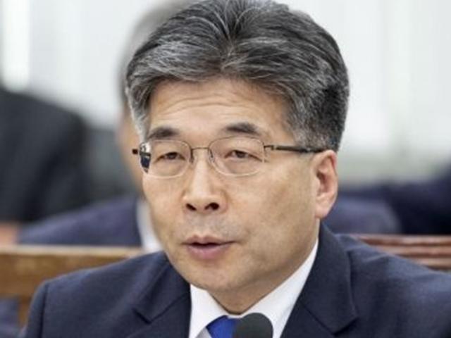 <strong>민갑룡</strong> <strong>경찰청장</strong> "버닝썬 사건, 경찰 명운 걸고 수사할 것"