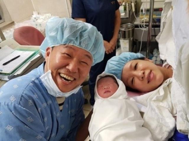 홍록기, 11세 연하와 결혼→7년만 득남에 쏟아지는 축하