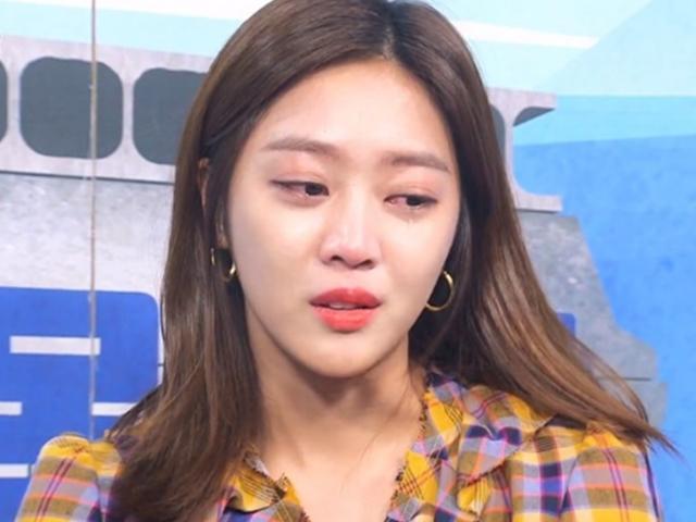 <strong>조보아</strong>, 눈물의 '골목식당' 하차…"내게 날개 달아준 프로그램"