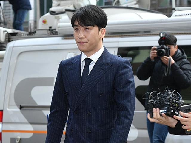승리, <strong>대포통장</strong> 동원해 버닝썬 자금 횡령?…추가 혐의 포착