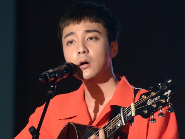 '<strong>정준영</strong> <strong>단톡방</strong>' 참여 로이킴, 피의자 전환 가능성 有→父 사과