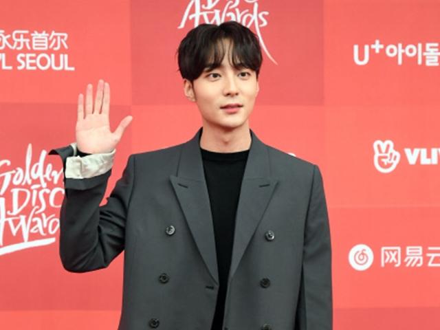 '음란물 유포 혐의' 로이킴도 결국 <strong>정준영</strong> 승리 수순 밟나