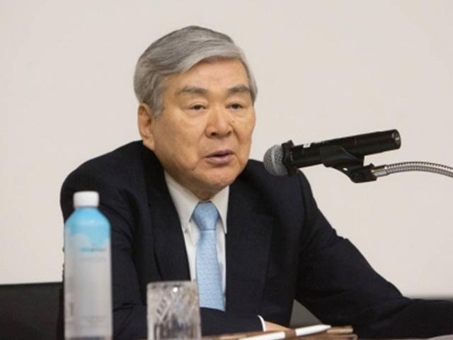 숱한 <strong>경영</strong> <strong>위기</strong> 넘겼지만 가족사에 무릎…조양호 회장, 별세