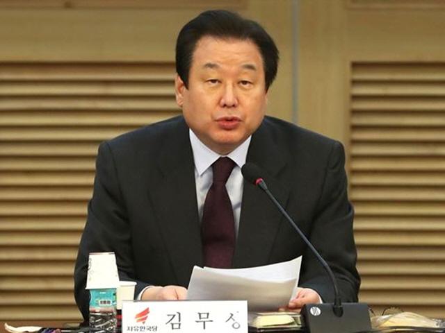 <strong>김무성</strong> "'압수수색 18번' 文 정부가 조양호 빨리 죽게 했다"