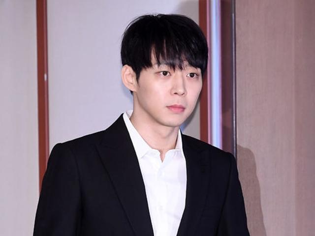 <strong>박유천</strong> "결별 후 협박당해, 마약 NO"vs<strong>황하나</strong> "올초 함께 마약" 팽팽
