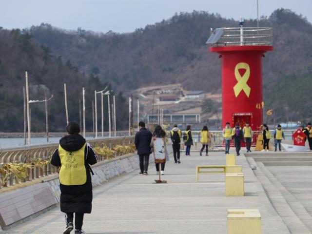 아픔의 자리에 낸 약속의 <strong>길</strong>··· 세월호 ‘팽목바람<strong>길</strong>’을 걷다
