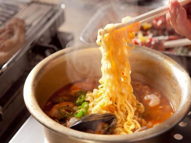 진화하는 <strong>라면</strong> 시장…<strong>라면</strong>도 건강하게, 지금은 ‘건면’ 시대