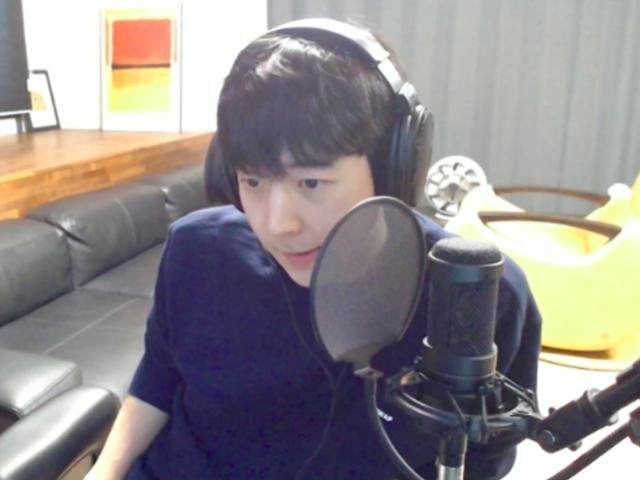 '박유천 동생' <strong>박유환</strong> "울지 않아…우리 가족 괜찮다" 개인 방송