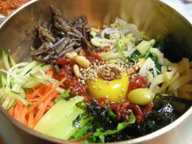 [카드뉴스][스토리N쿡] 비빔밥의 <strong>유래</strong>를 아시나요?