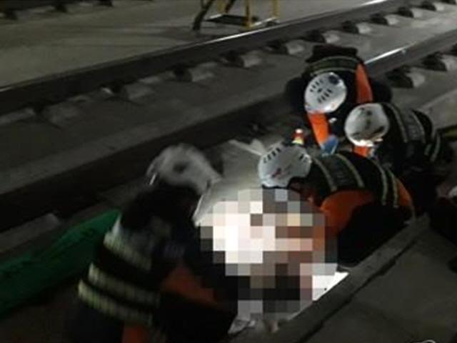 KTX서 뛰어내리고 살아난 건 '천운'…수천만원 배상 위기