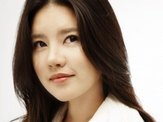 '극단적 선택 시도' 조수현, 그는 누구?…미인대회 출신 배우