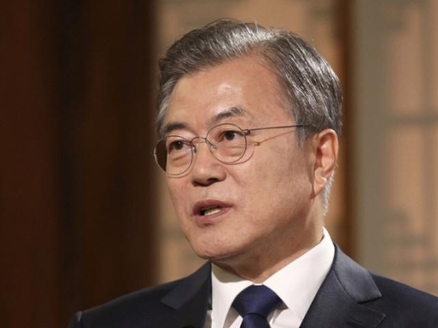 송현정 기자 논란? 文대통령 "더 공격적이었어도…"