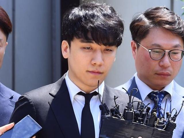 승리·<strong>유인석</strong>, '버닝썬 사태' 107일만 포승줄 묶여 이송