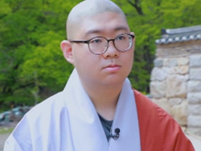 '덕질'하는 스님이 있다!…만화 그려 올리는 까닭은