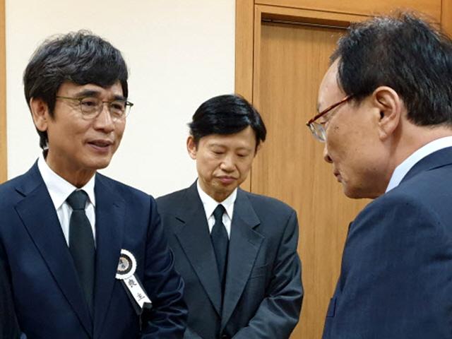 유시민, 모친상에 조의금 받지 않은 이유