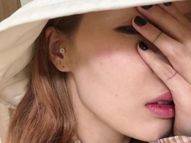 현아, <strong>대학</strong><strong>축제</strong> '꽈당 사고'에도 프로페셔널한 대처…"제가 엄청 튼튼해요"
