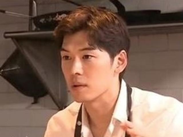 "수면 3시간·열정男"..'나혼산' 오스틴강, <strong>부지런한</strong> 미남 셰프(ft.헨리)