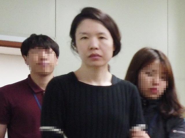 <strong>전 남편</strong> <strong>살해</strong>사건, 현장보존 않고 CCTV 놓칠뻔한 황당 경찰