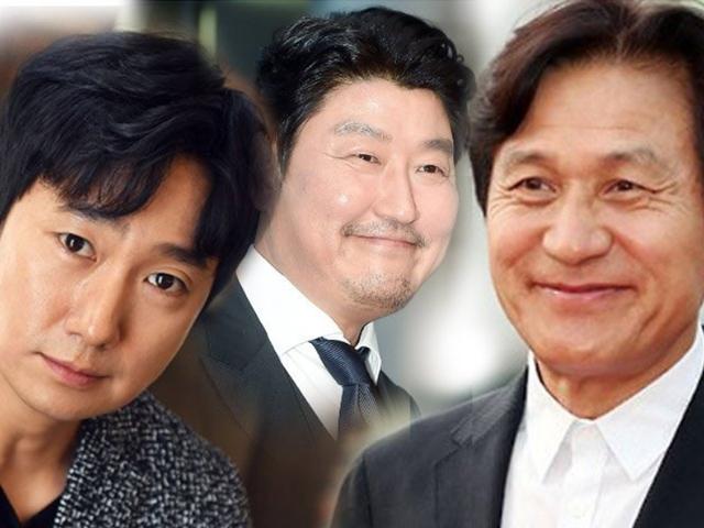 드라마는 물론 흔한 예능에도 한번 출연안한다는 역대급 배우