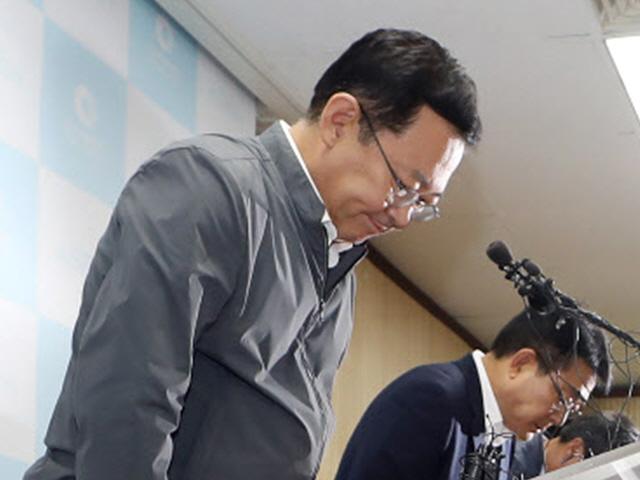 안전하다더니…인천시장 ‘<strong>붉은</strong> <strong>수돗물</strong>’ 19일 만에 사과