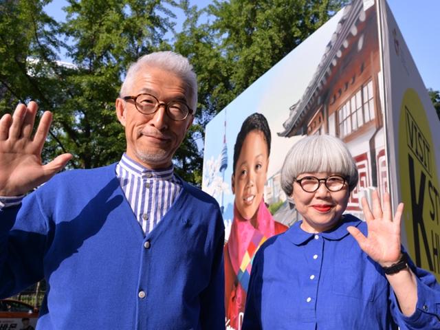 “저렇게 나이들고 싶다”…‘행복바이러스’ 퍼뜨린 日 60대 <strong>여행가</strong>부부