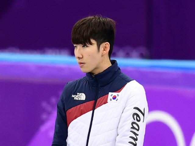 쇼트트랙 <strong>임효준</strong>, '동성 성희롱' 논란→"친해서 그랬다" 애매한 사과