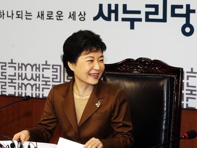 미래<strong>연합</strong>·새누리당 이은 박근혜의 3번째 도전, '우리공화당'