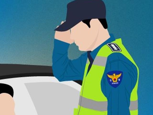 면허증 뺏으려는 여성 제압하다 4억 물어주게 된 경찰