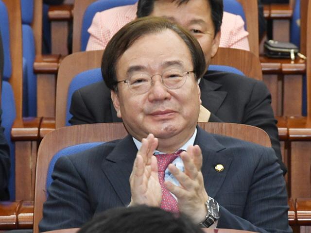 강효상, <strong>DMZ</strong>회동 성사되자 급수습 “예측 빗나가 다행”