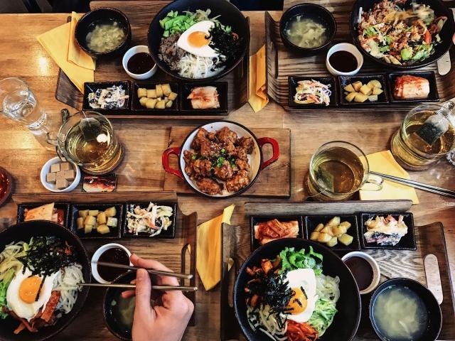 <strong>외국인</strong> <strong>관광객</strong>이 보는 한식…“한식, 맛은 있지만 위생은…”