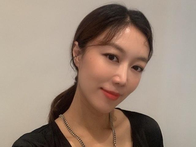 <strong>서현진</strong> 전 아나운서 , <strong>임신</strong> 고백 "11월 출산, 나이 마흔에 엄마 된다"