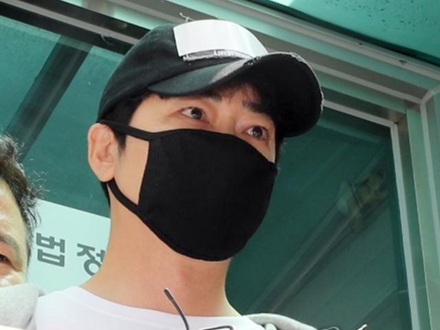 "강지환 집 특정 통신사만 터져…피해여성들 <strong>112</strong>신고 못했다"